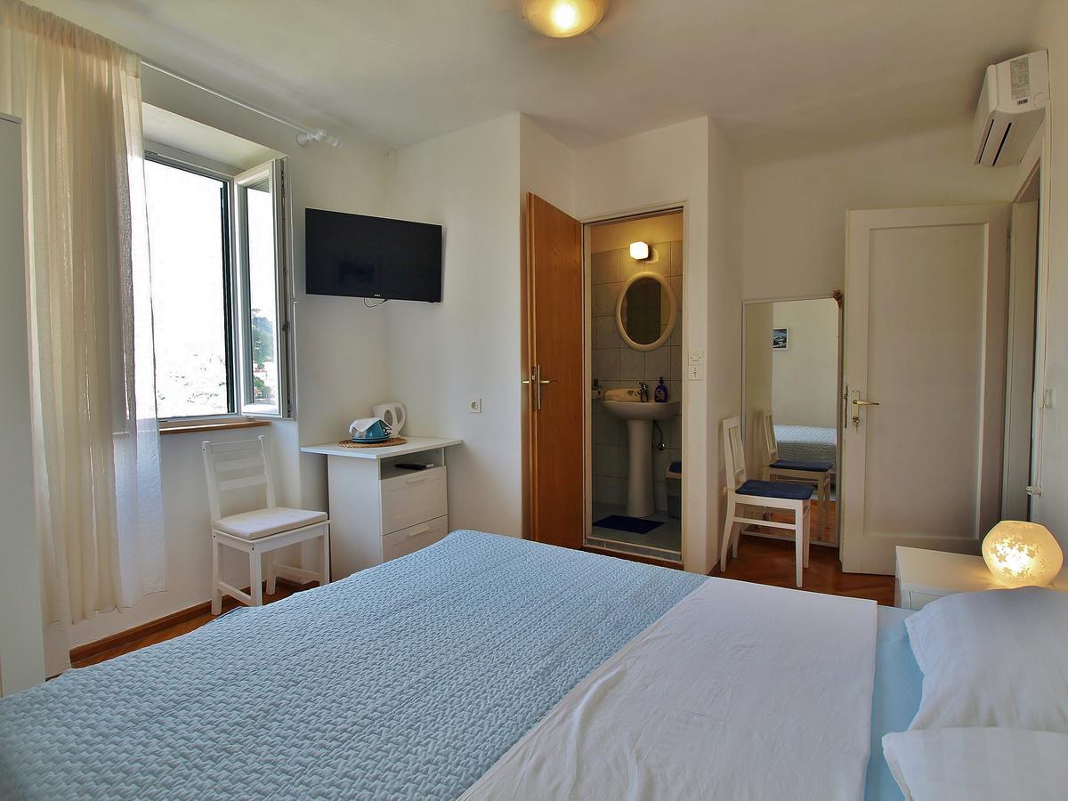 Rooms And Studio Old Town Rab Town Luaran gambar